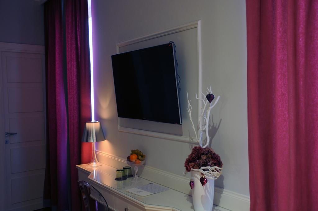 Suite Fontana Di Trevi Rome Room photo